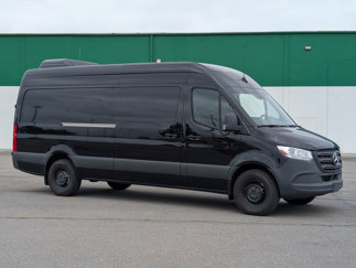Used 2024 Mercedes-Benz Sprinter 2500 image 1