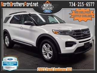 Certified 2022 Ford Explorer XLT image 1