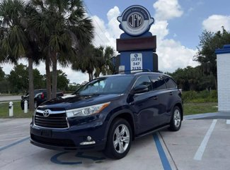 Used 2015 Toyota Highlander Limited image 1