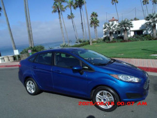 Used 2018 Ford Fiesta SE image 1
