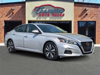 Used 2020 Nissan Altima 2.5 SL image 1