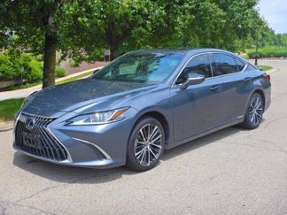 Used 2022 Lexus ES 300h w/ Premium Package image 1