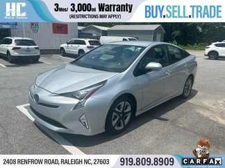 Used 2016 Toyota Prius Three Touring image 1