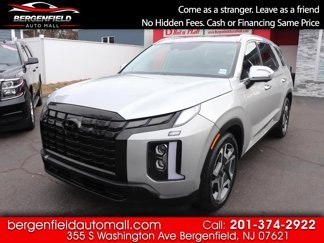 Used 2024 Hyundai Palisade Limited image 1
