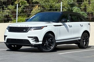 New 2026 Land Rover Range Rover Velar Dynamic SE image 1