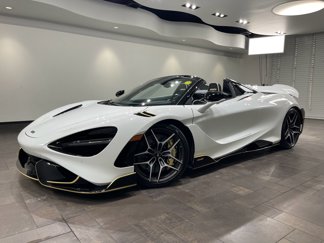 Used 2022 McLaren 765LT image 1