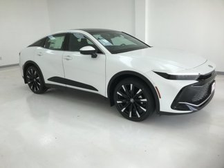 New 2025 Toyota Crown Platinum image 1