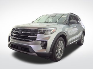 Used 2025 Ford Explorer Active w/ Active Comfort Package image 1