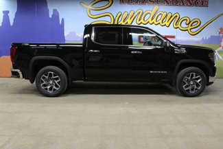 New 2025 GMC Sierra 1500 SLT image 1