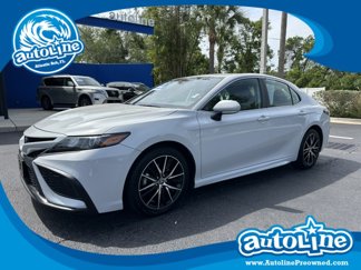 Used 2023 Toyota Camry SE image 1