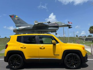 Used 2017 Jeep Renegade Altitude image 1