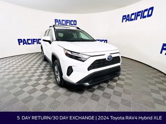 Used 2024 Toyota RAV4 XLE image 1