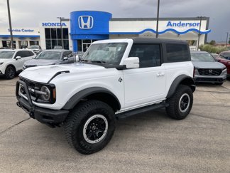 Used 2023 Ford Bronco Outer Banks w/ Sasquatch Package image 1