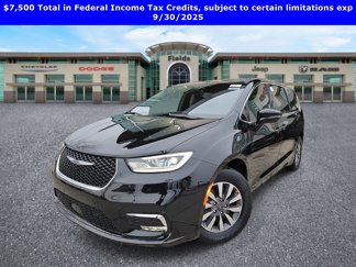 New 2025 Chrysler Pacifica Select w/ Uconnect Theater Family Group image 1