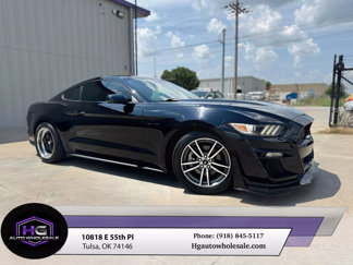 Used 2016 Ford Mustang Premium image 1