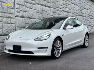 Used 2020 Tesla Model 3 Standard Range Plus image 1
