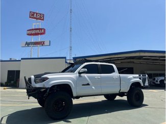 Used 2022 Toyota Tacoma TRD Sport image 1