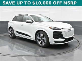 New 2025 Audi Q6 e-tron Prestige image 1