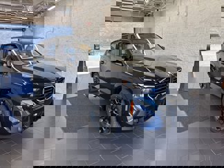 New 2025 BMW XM image 1