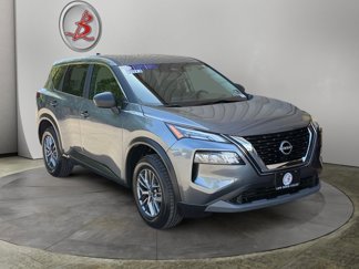 Used 2023 Nissan Rogue S image 1