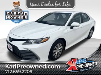 Used 2023 Toyota Camry LE image 1