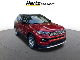 Used 2025 Jeep Compass Limited image 1
