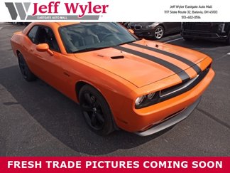 Used 2012 Dodge Challenger R/T image 1