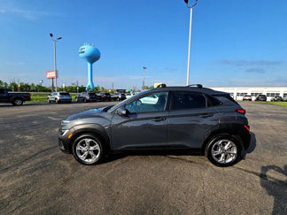 Used 2023 Hyundai Kona SEL image 1