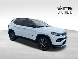 Used 2025 Jeep Compass Limited image 1