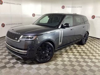New 2025 Land Rover Range Rover Long Wheelbase SE image 1