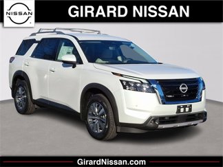 New 2025 Nissan Pathfinder SL image 1