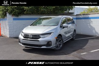 New 2026 Honda Odyssey Touring image 1