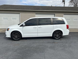 Used 2014 Dodge Grand Caravan SXT w/ Blacktop Package image 1