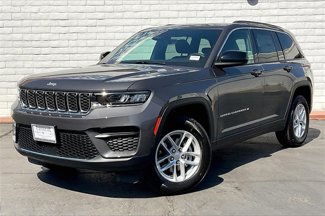 New 2025 Jeep Grand Cherokee Laredo X w/ Luxury Tech Group I image 1
