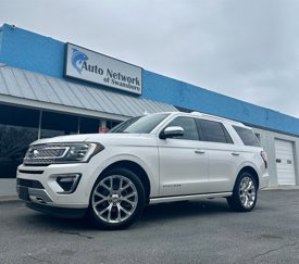 Used 2018 Ford Expedition Platinum image 1