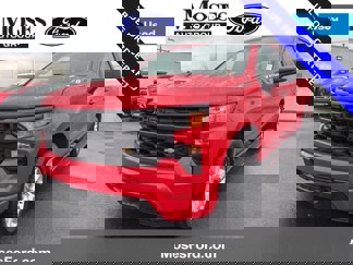 Used 2025 Chevrolet Silverado 1500 Custom image 1