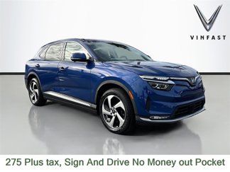 New 2025 VinFast VF 8 Eco image 1