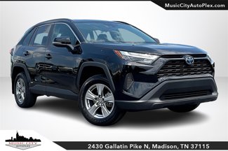 Used 2024 Toyota RAV4 XLE image 1