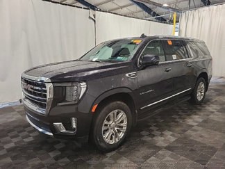 Used 2024 GMC Yukon XL SLT image 1