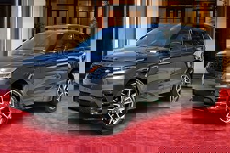 New 2026 Land Rover Range Rover Velar Dynamic SE image 1