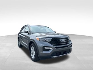 Used 2023 Ford Explorer XLT w/ Equipment Group 202A image 1