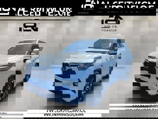 Used 2024 Toyota Highlander XLE image 1