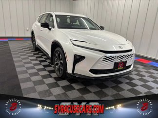Used 2025 Toyota Crown Signia image 1