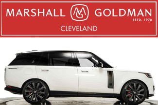 Used 2024 Land Rover Range Rover SV image 1
