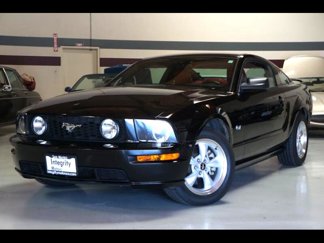 Used 2005 Ford Mustang GT image 1