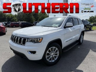 Used 2021 Jeep Grand Cherokee Laredo X image 1