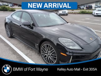 Used 2024 Porsche Panamera 4 image 1