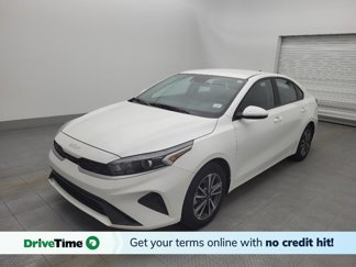 Used 2023 Kia Forte LXS image 1