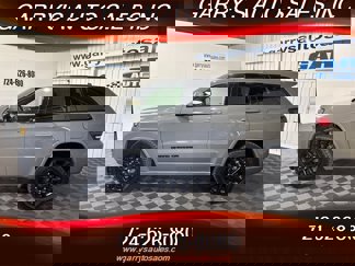 Used 2021 Jeep Grand Cherokee Laredo X image 1