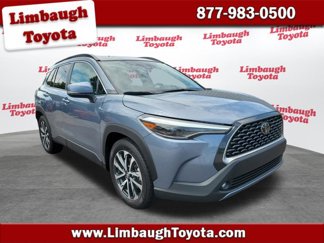 Used 2024 Toyota Corolla Cross XLE image 1